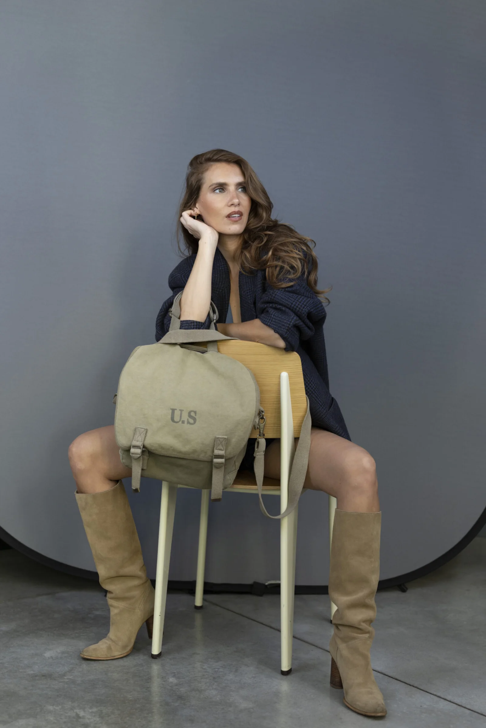 Grand toile kaki