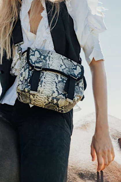 Petit cuir python
