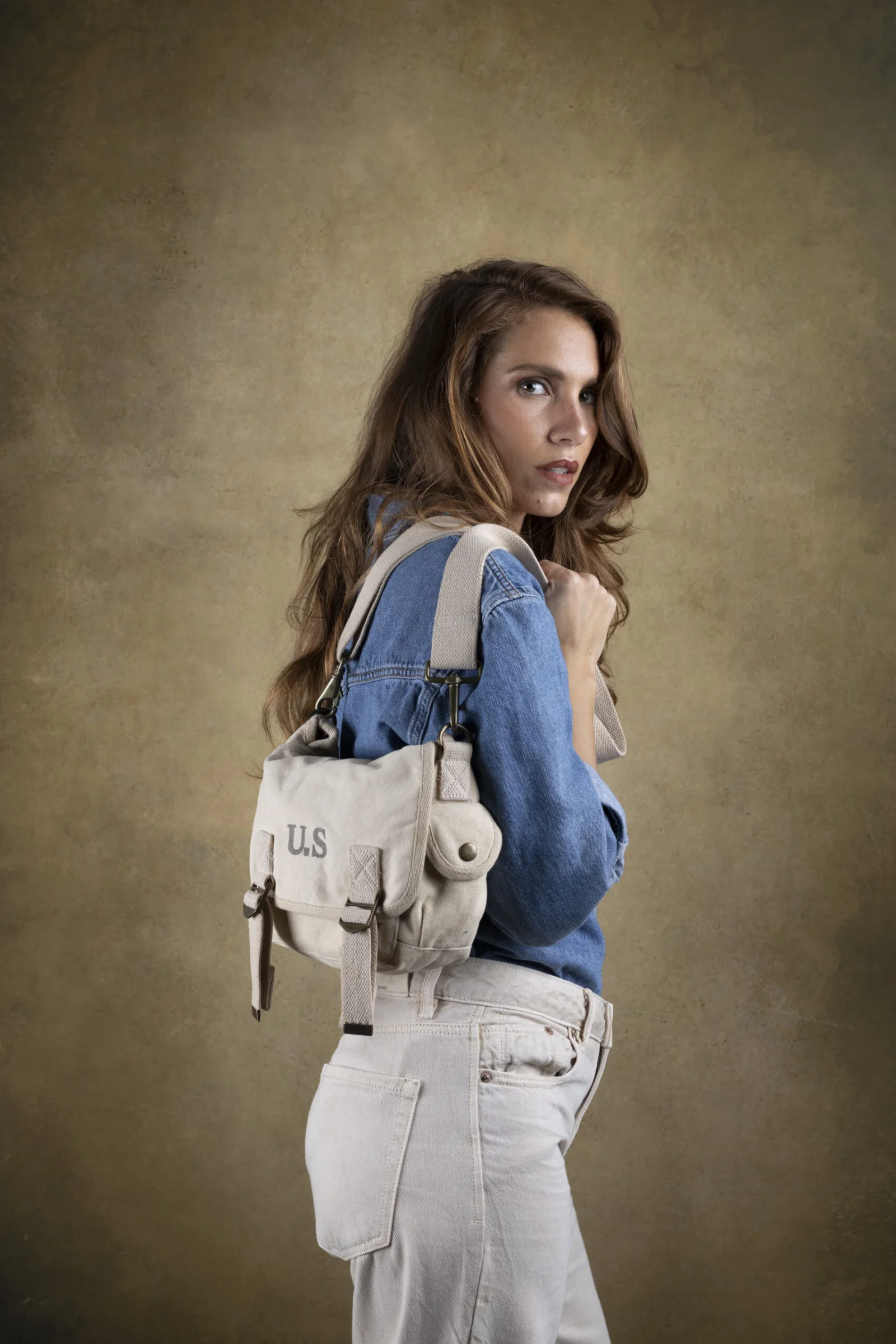 Petit toile beige